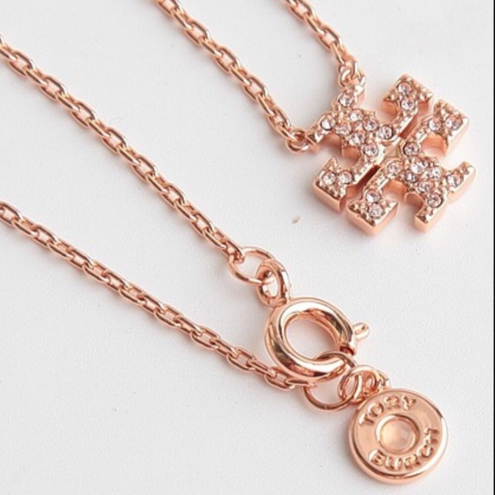 Tory Burch  - double T logo charm necklace in rose gold and Swarovski crystal